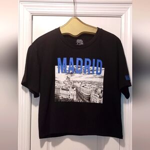 Organic Collective Mardrid Cropped Style Embroidered Top L